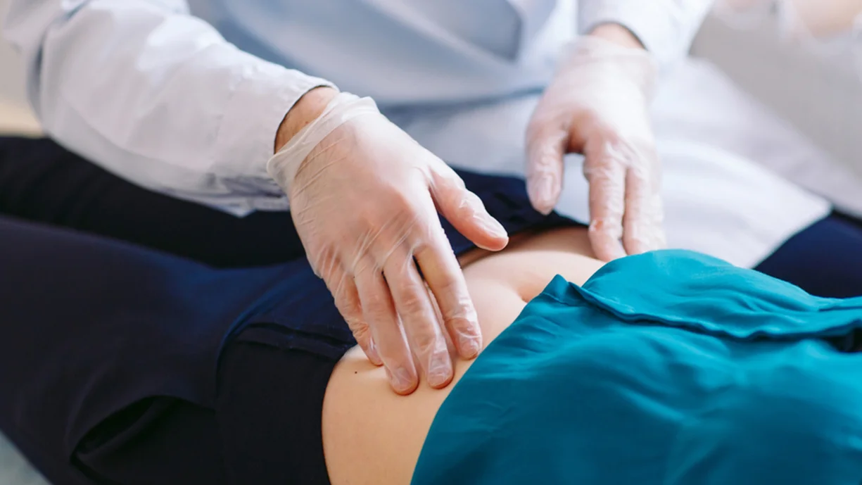Do i need a colorectal surgeon or a gastroenterologist